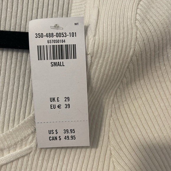 Hollister 3 bundle tops - Picture 4 of 5